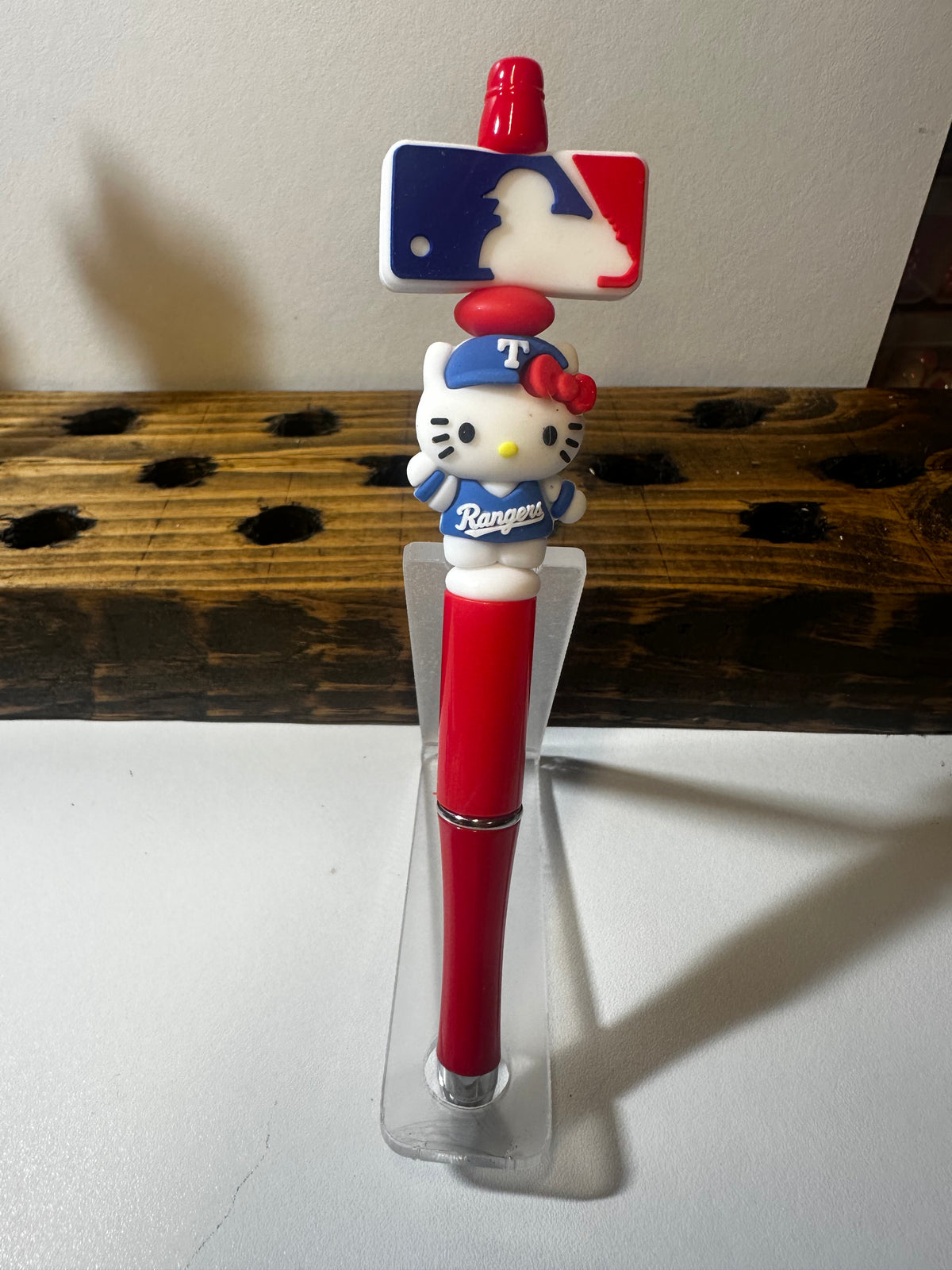 Hello kitty Texas Rangers Fan pen